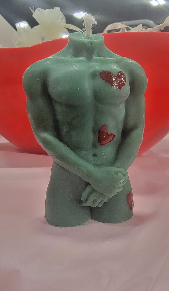 Greedy Love - Ra Candle