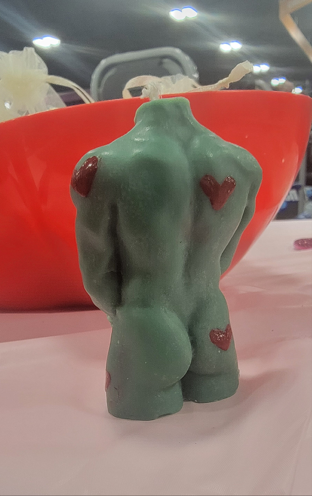 Greedy Love - Ra Candle